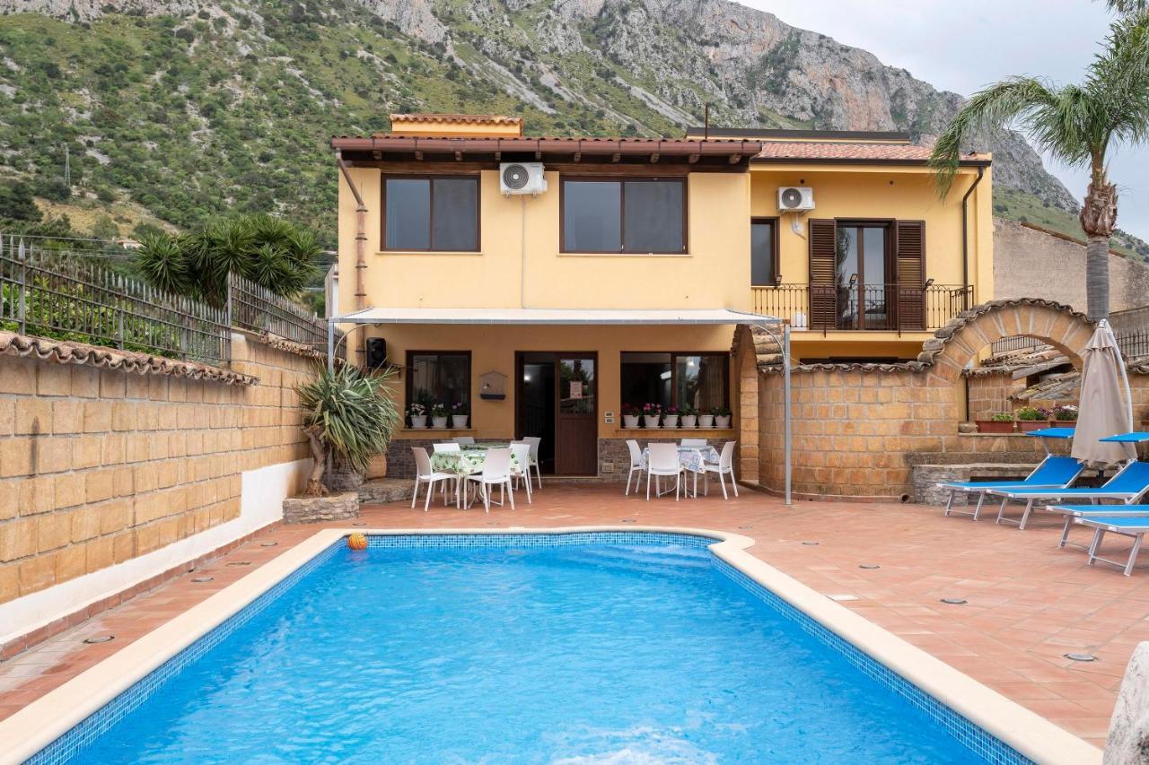 Alelida Villa Con Piscina Cinisi Exteriör bild