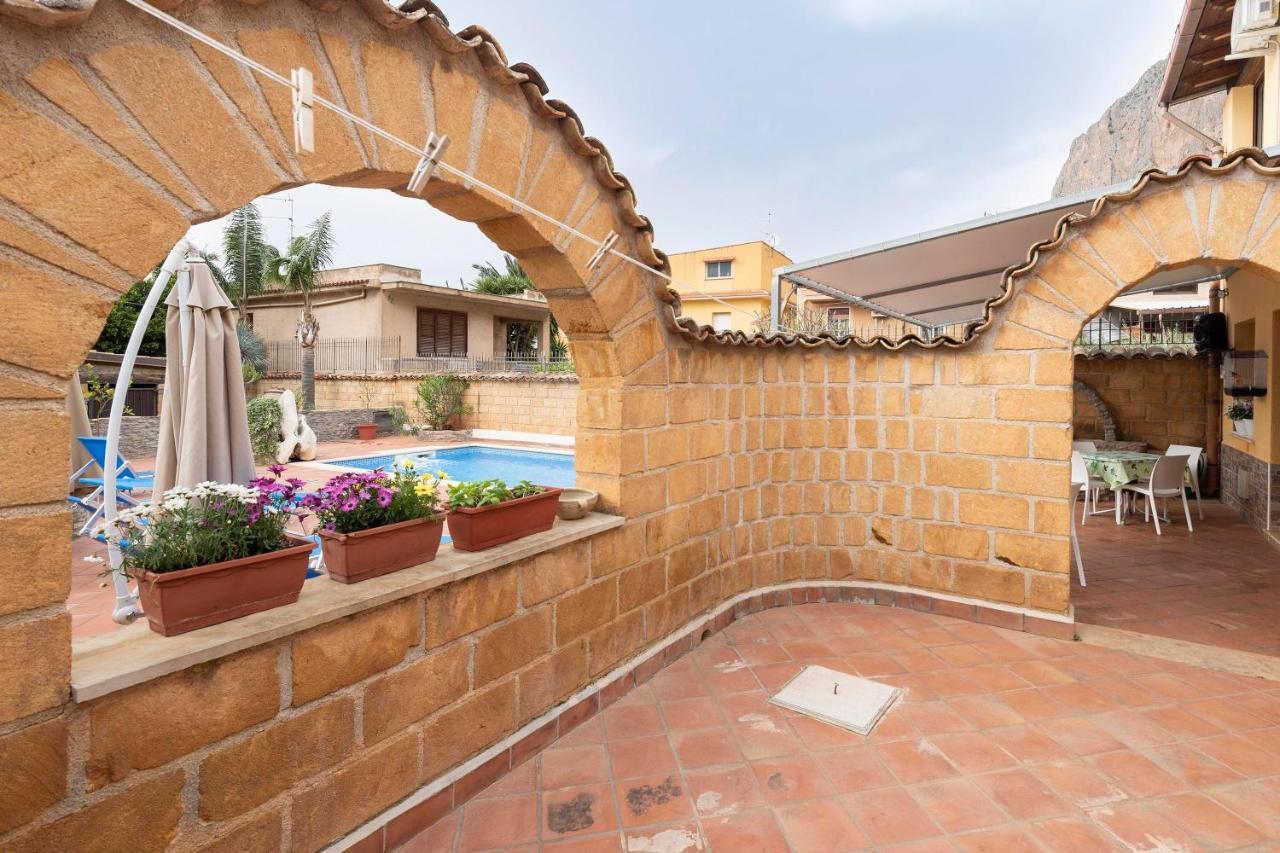 Alelida Villa Con Piscina Cinisi Exteriör bild